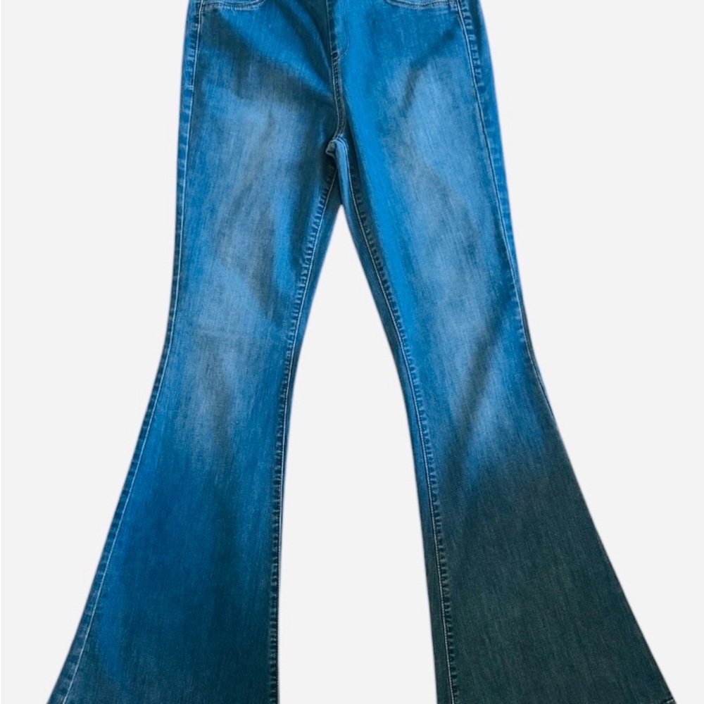 BLANK NYC Flared Jeans